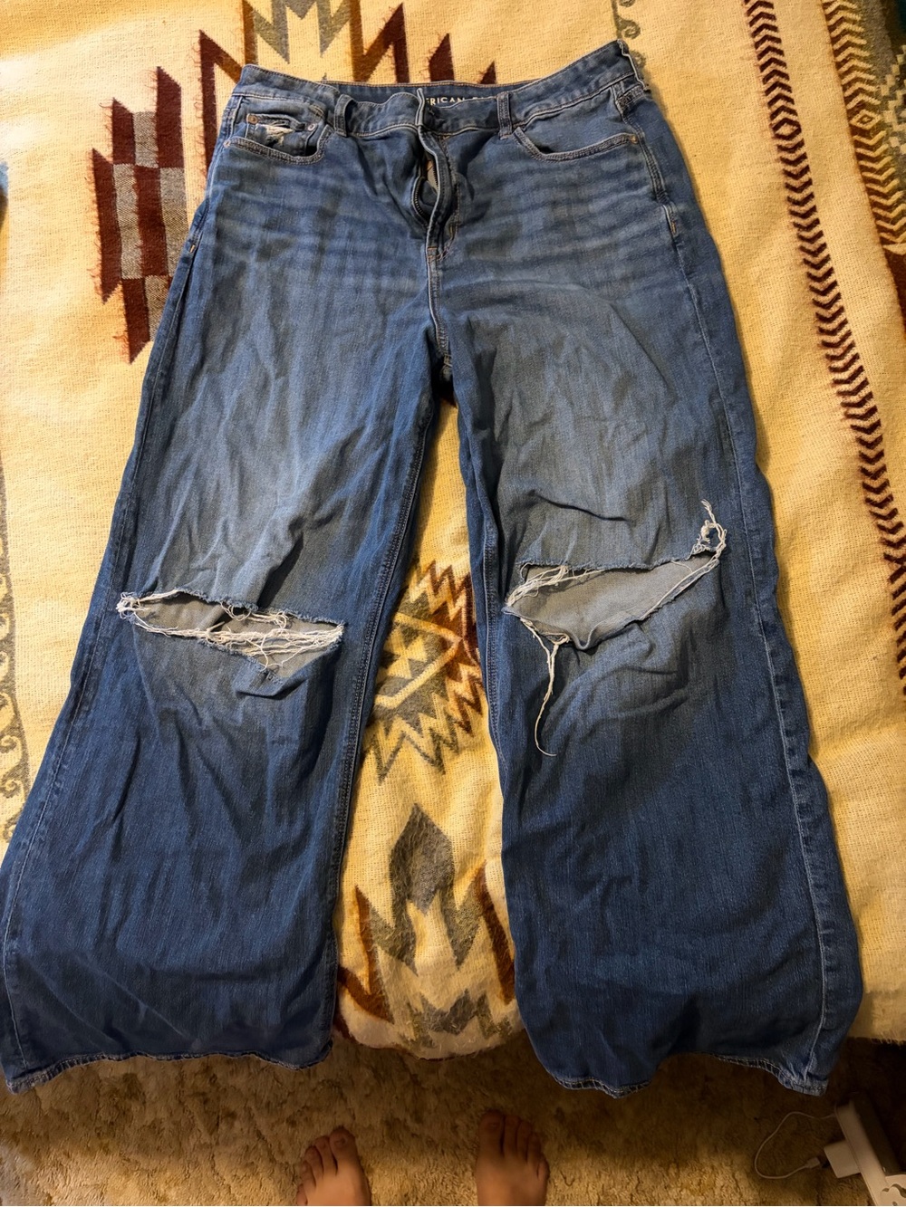 American Eagle Super High Rise Baggy Wide Leg Jeans
